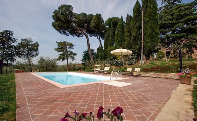 Wine Vacation a Montepulciano Toscana | Vacanze di relax e visite alle migliori cantine del Vino Nobile